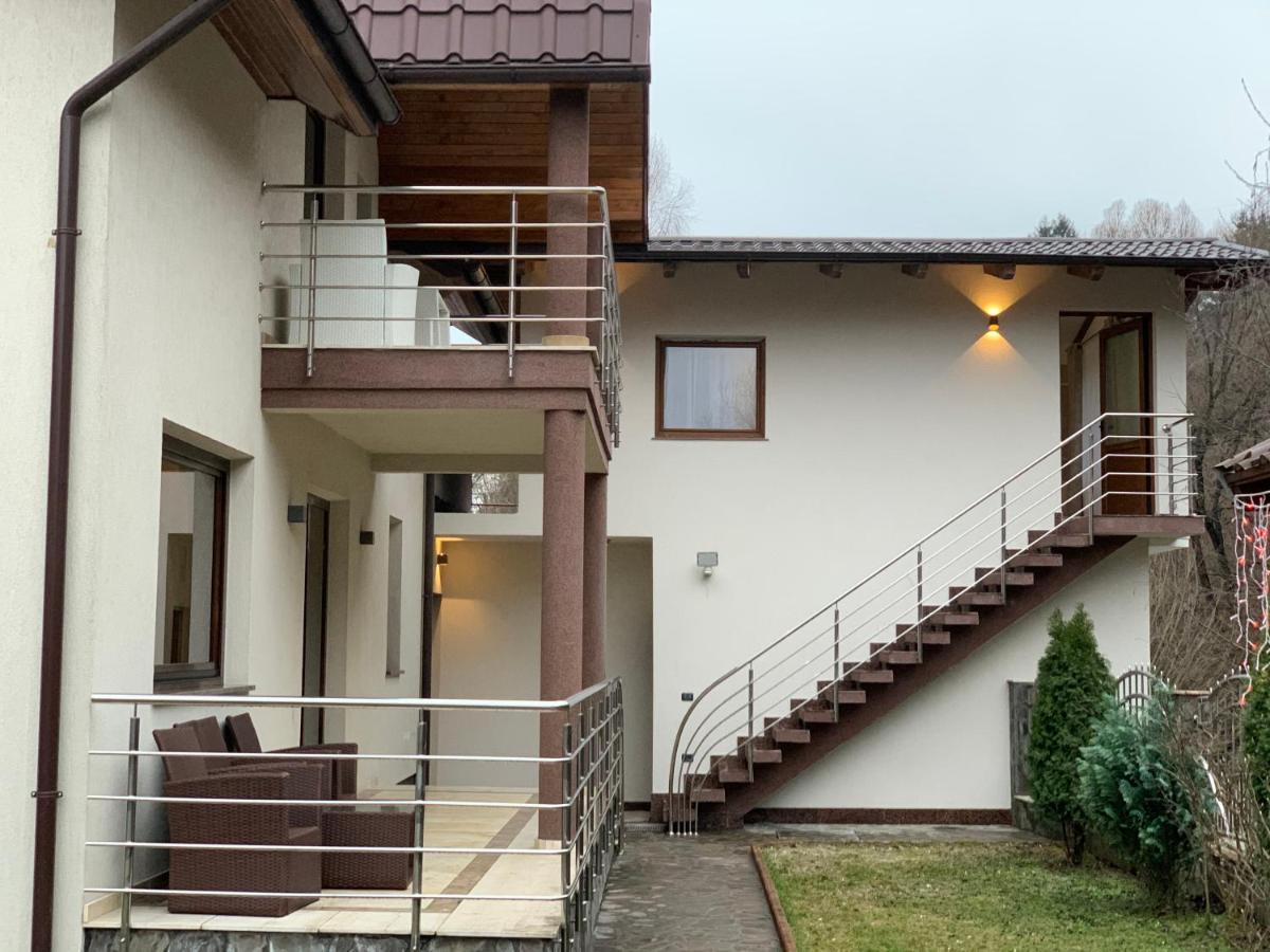 Hotel Casa Perla Nordului Moisei Esterno foto